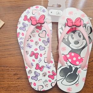 Kids Pink Minnie Mouse Flip-Flops with Bow Accent Size 4